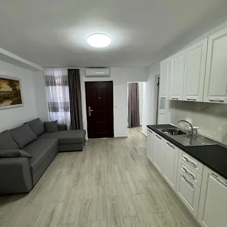 Tirana City Apartment Exterior photo
