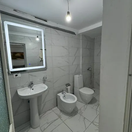 Tirana City Apartment Exterior photo
