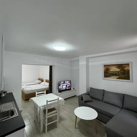Tirana City Apartment Exterior photo